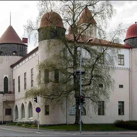 Near The Train Station, Free Parking &netflix Kuopio