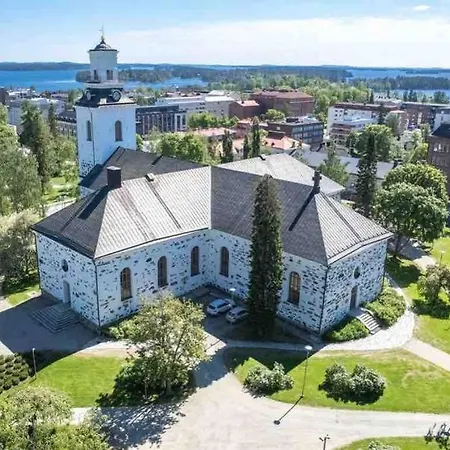 Lejlighed Near The Train Station, Free Parking &netflix *