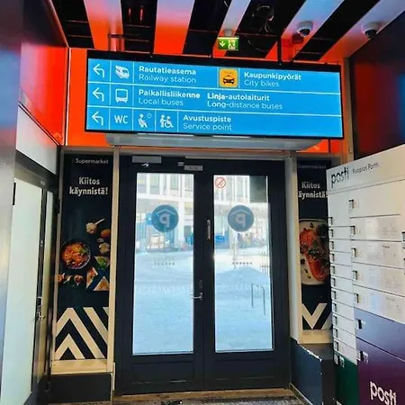 Near The Train Station, Free Parking &netflix *